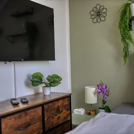 Dresdenstay Modern 3 Schlafzimmer Kamin Ps4 Kicker דירה *