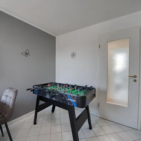 شقة Dresdenstay Modern 3 Schlafzimmer Kamin Ps4 Kicker *